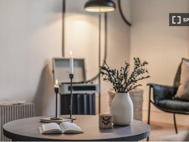 Apartamento de 4 habitaciones en alquiler en Guindalera, se admiten mascotas
