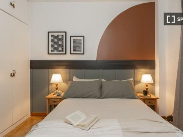 Apartamento de 4 habitaciones en alquiler en Lista