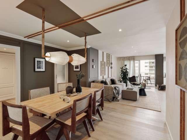 Apartamento de 5 habitaciones en alquiler en Sarria, Barcelona