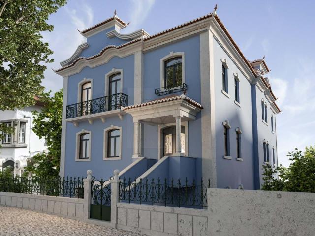 Apartamento de 5 Quartos em Cascais com Terraço e Garagem