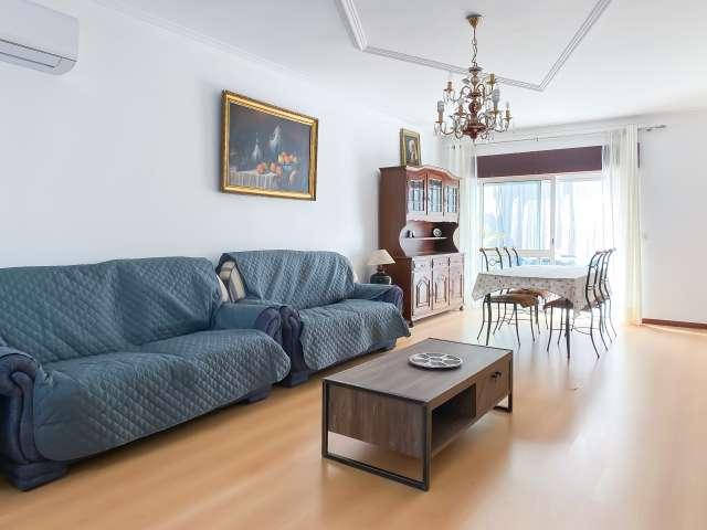 Apartamento de 5 quartos para alugar em Oeiras, Lisboa