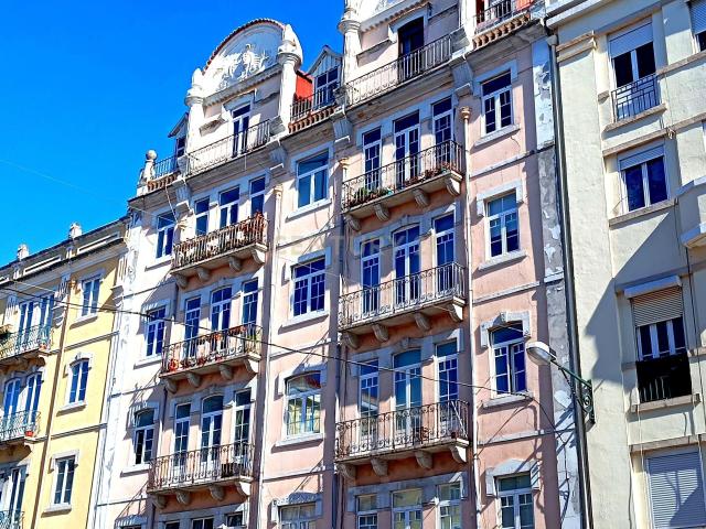 Apartamento de 9 assoalhadas para Venda com Rendimento Garantido