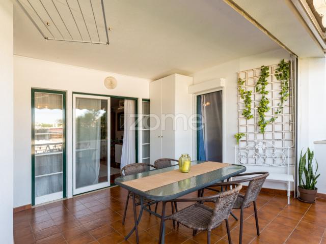 Apartamento de 1+1 Quarto em Monte Estoril