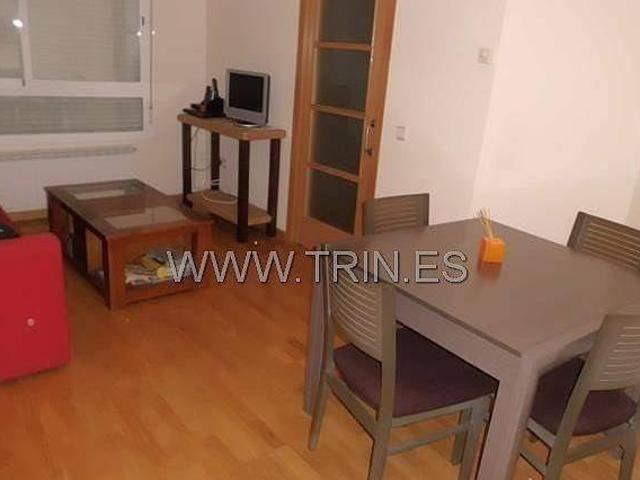 Apartamento de 1 dormitorio con plaza garaje