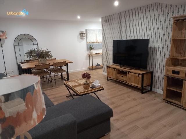 APARTAMENTO DE 1 DORMITORIO A ESTRENAR EN SEMISOTANO, TOTALMENTE AMUEBLADO