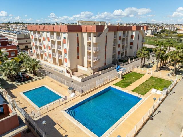 Apartamento de 1 dormitorio a la venta en Lomas de Cabo Roig. 52m² Orihuela Costa