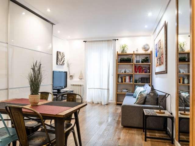 Apartamento de 1 dormitorio en alquiler en Cortes, Madrid