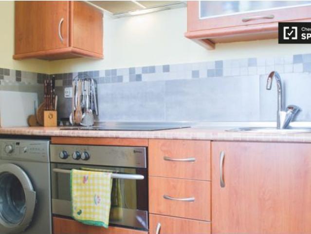 Apartamento de 1 dormitorio en alquiler en Cortes, Madrid