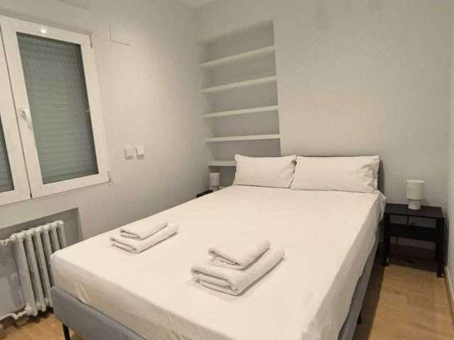 Apartamento de 1 dormitorio en alquiler en Castilla, Madrid