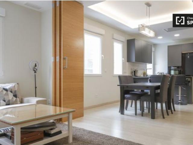 apartamento de 1 dormitorio en alquiler en Cuatro Caminos, Madrid