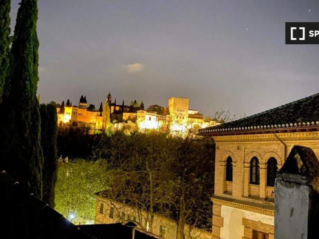 Apartamento de 1 dormitorio en alquiler en Albaycín, Granada