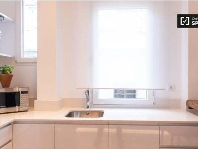 Apartamento de 1 dormitorio en alquiler en Argüelles, todos los gastos incluidos