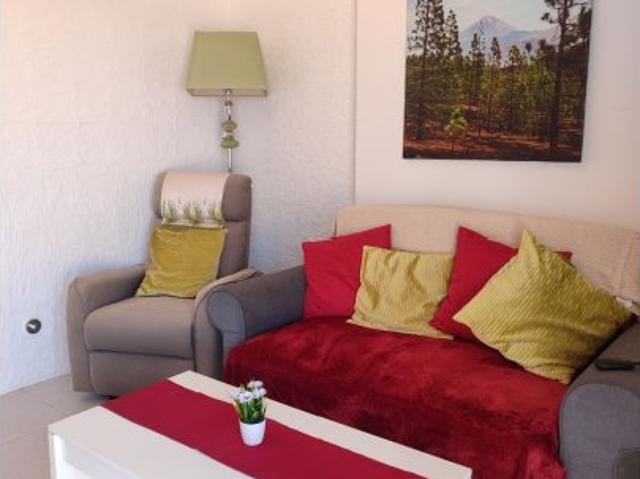 Apartamento de 1 dormitorio en alquiler en Arona