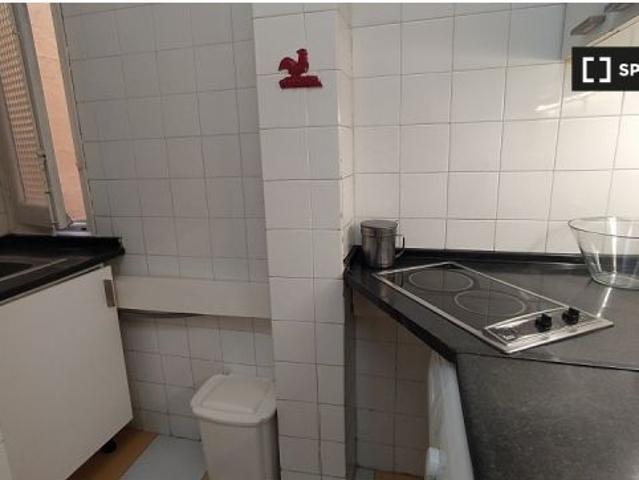 Apartamento de 1 dormitorio en alquiler en Bellas Vistas, Madrid