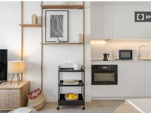 Apartamento de 1 dormitorio en alquiler en Bellas Vistas para profesionales y estudiantes