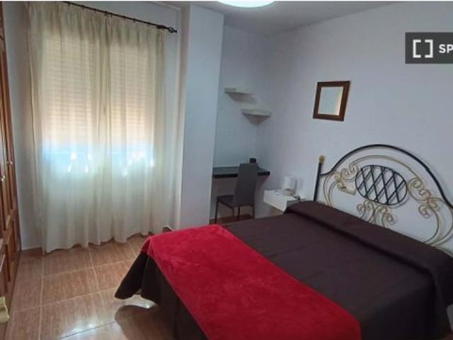 Apartamento de 1 dormitorio en alquiler en Dúrcal, todos los gastos incluidos