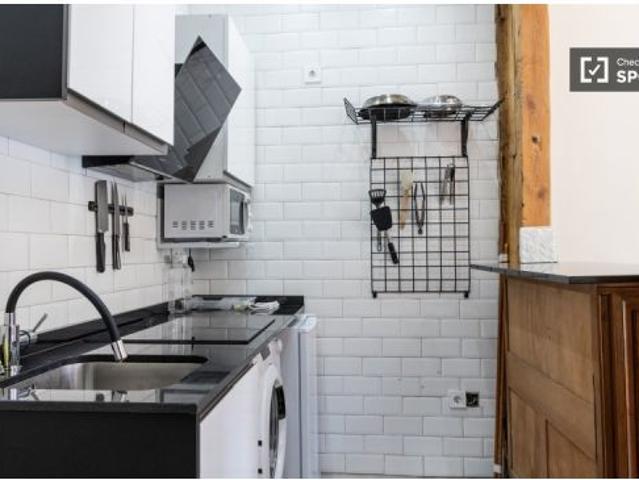 Apartamento de 1 dormitorio en alquiler en Embajadores