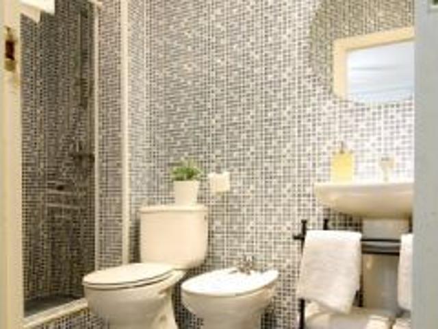 Apartamento de 1 dormitorio en alquiler en Embajadores