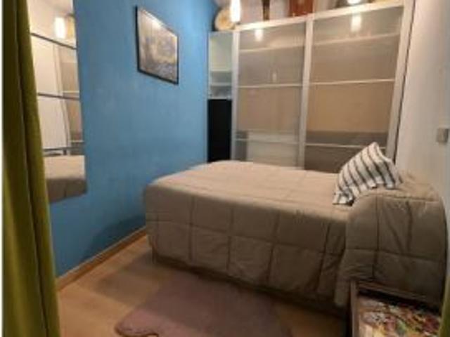 Apartamento de 1 dormitorio en alquiler en Embajadores
