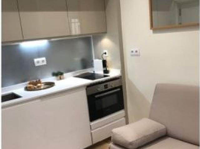 Apartamento de 1 dormitorio en alquiler en Embajadores