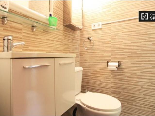 Apartamento de 1 dormitorio en alquiler en Embajadores, ideal para profesionales