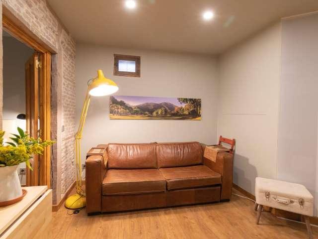 Apartamento de 1 dormitorio en alquiler en Embajadores, Madrid