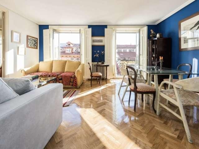 Apartamento de 1 dormitorio en alquiler en Embajadores, Madrid