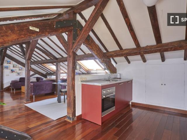 Apartamento de 1 dormitorio en alquiler en Embajadores, Madrid