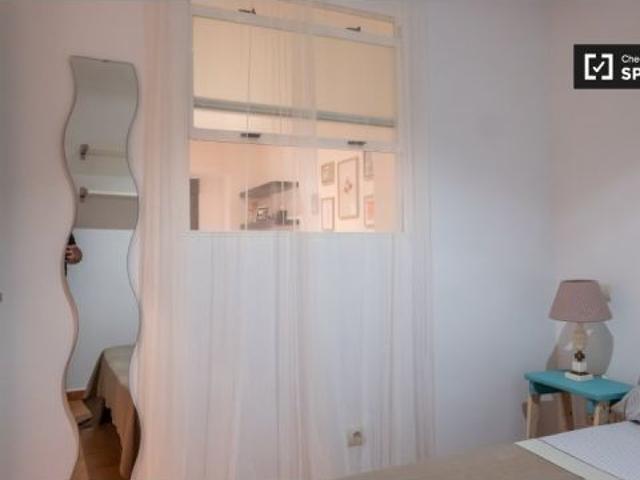 Apartamento de 1 dormitorio en alquiler en Embajadores, Madrid