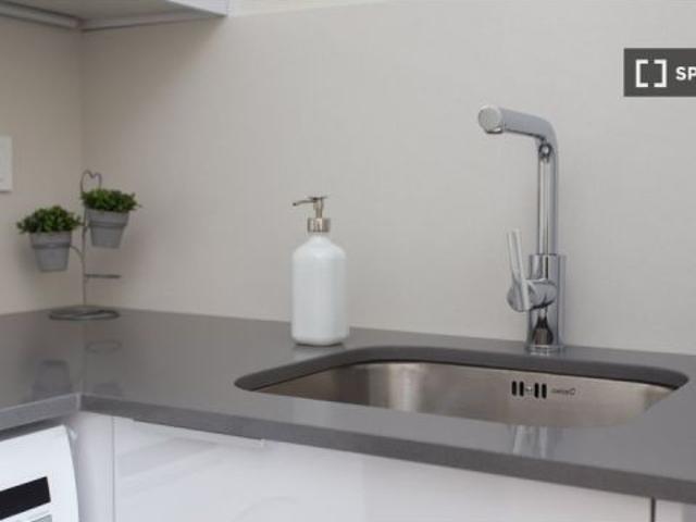 Apartamento de 1 dormitorio en alquiler en En Corts, Valencia