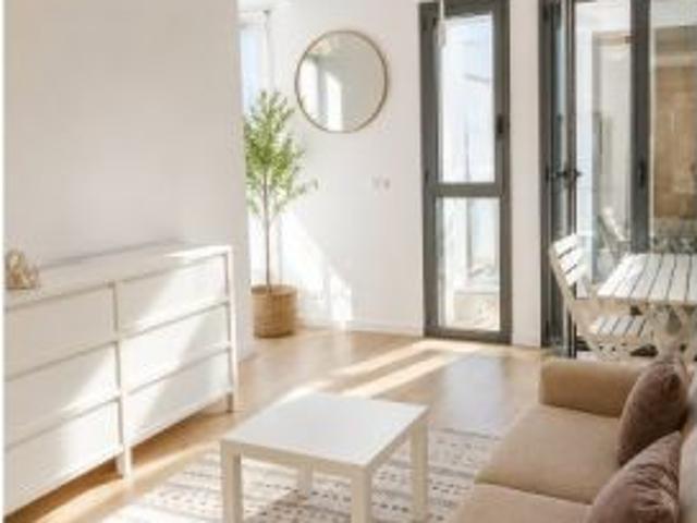 Apartamento de 1 dormitorio en alquiler en El Pilar, ideal para parejas