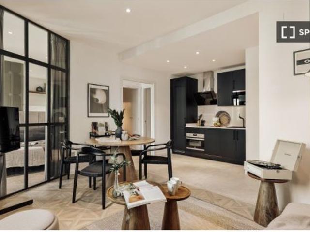 Apartamento de 1 dormitorio en alquiler en El Raval