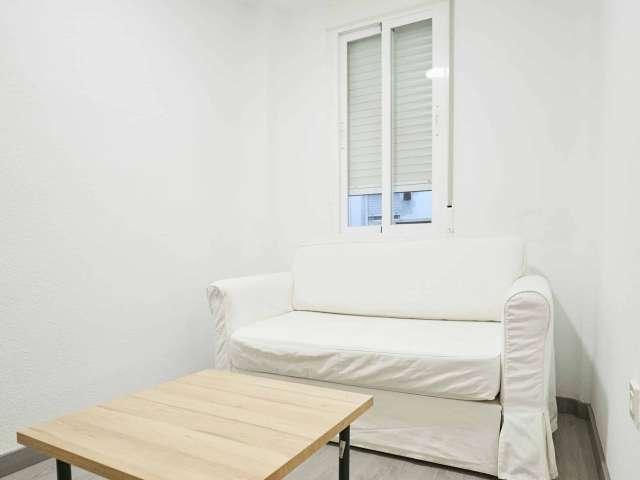 apartamento de 1 dormitorio en alquiler en Fuente del Berro, Madrid