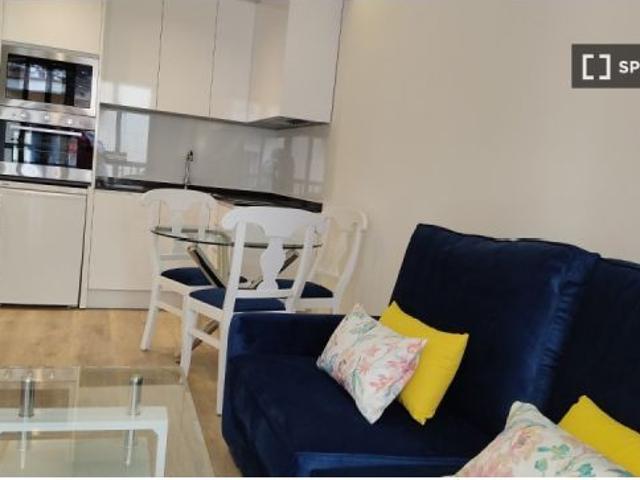 Apartamento de 1 dormitorio en alquiler en Justicia, Madrid