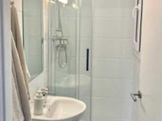 Apartamento de 1 dormitorio en alquiler en La Barceloneta, gastos incluidos