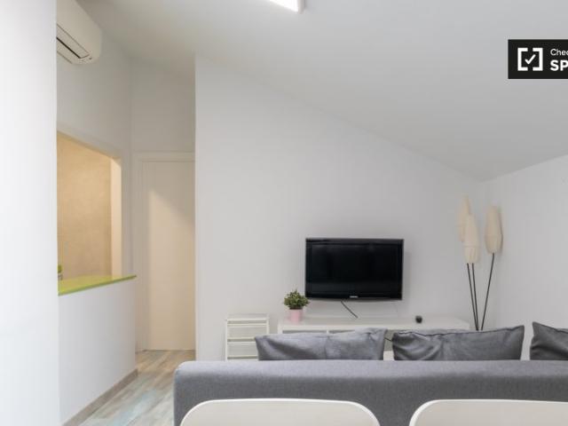 Piso de 1 dormitorio en alquiler en Embajadores, Madrid