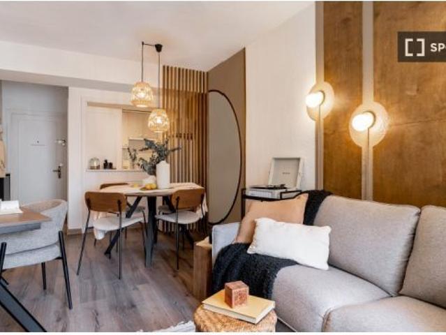 Apartamento de 1 dormitorio en alquiler en Lista, se admiten mascotas
