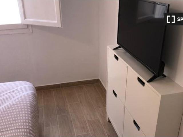 Apartamento de 1 dormitorio en alquiler en Mont Olivet, no se admiten mascotas, no fumar