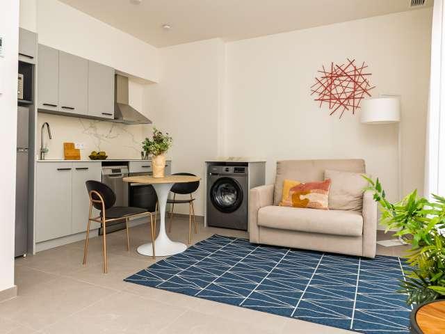 Apartamento de 1 dormitorio en alquiler en Nou Moles, Valencia
