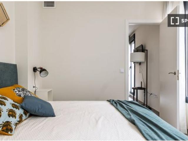 Apartamento de 1 dormitorio en alquiler en Nou Moles, Valencia