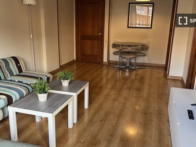 Apartamento de 1 dormitorio en alquiler en Nueva España, Madrid