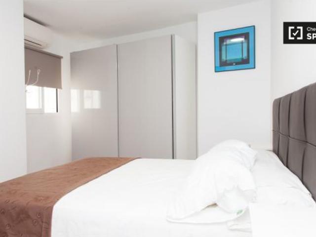 Apartamento de 1 dormitorio en alquiler en Sol, perfecto para profesionales