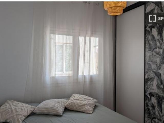 Apartamento de 1 dormitorio en alquiler en Sant Gervasi Galvany, gastos incluidos, se admiten pareja