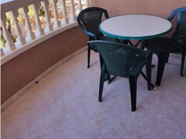 Apartamento de 1 dormitorio en alquiler en Santa Pola
