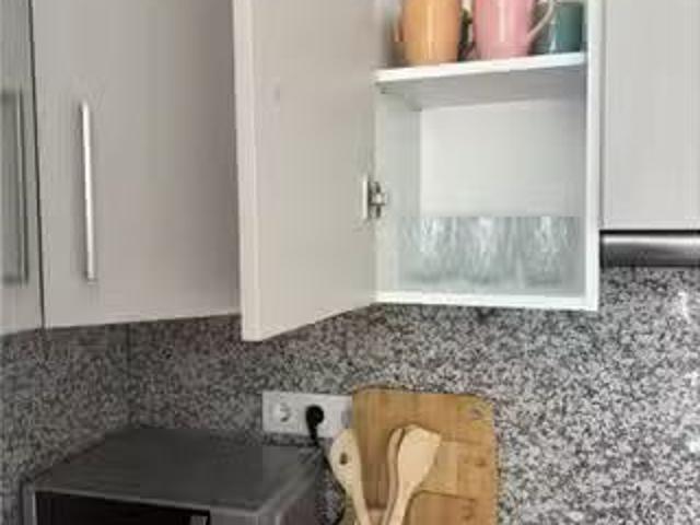 Apartamento de 1 dormitorio en alquiler en Santa Pola