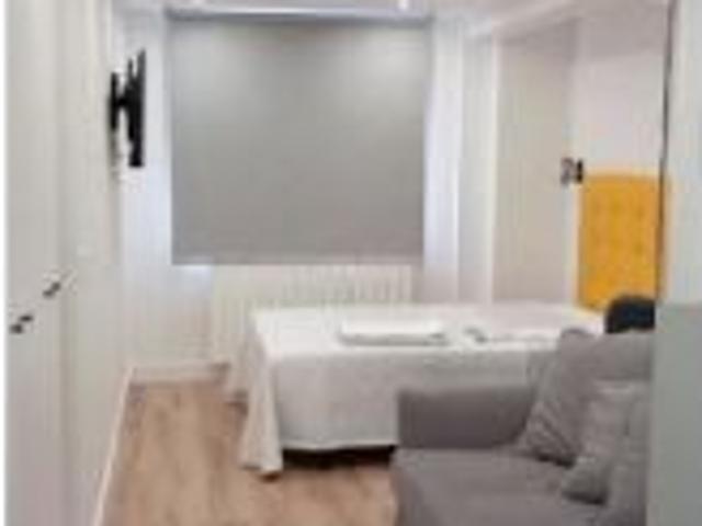 Apartamento de 1 dormitorio en alquiler en Santander, gastos incluidos