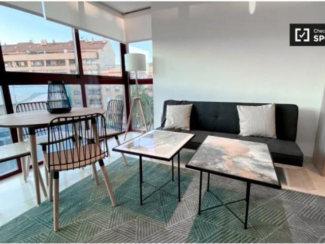 Apartamento de 1 dormitorio en alquiler en Patraix, Valencia