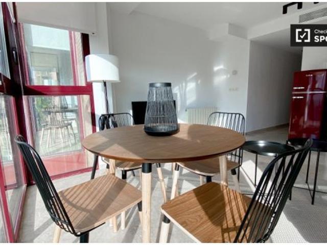 Apartamento de 1 dormitorio en alquiler en Patraix, con todos los gastos incluidos y perfecto para p