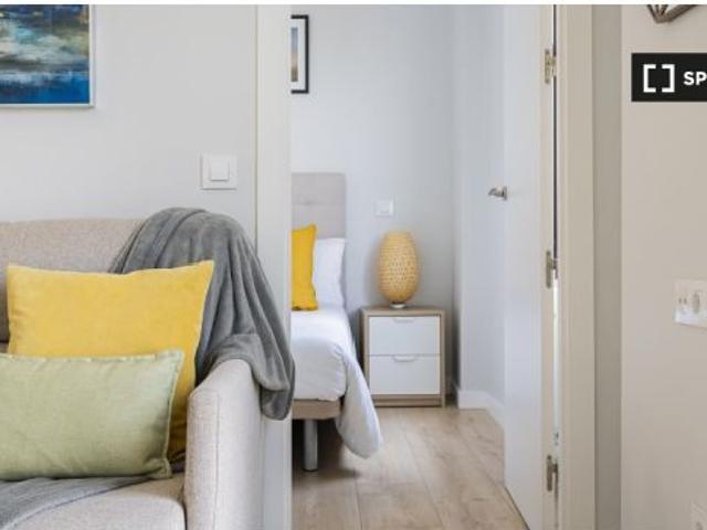 Apartamento de 1 dormitorio en alquiler en Palos De Moguer, Madrid