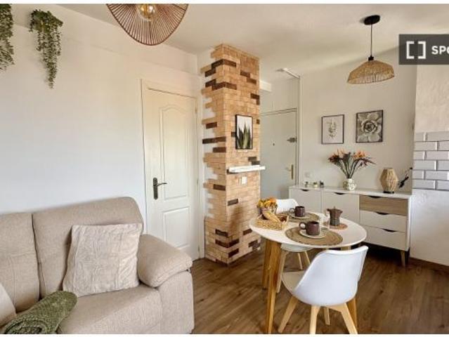 Apartamento de 1 dormitorio en alquiler en Puerto de la Cruz, gastos incluidos